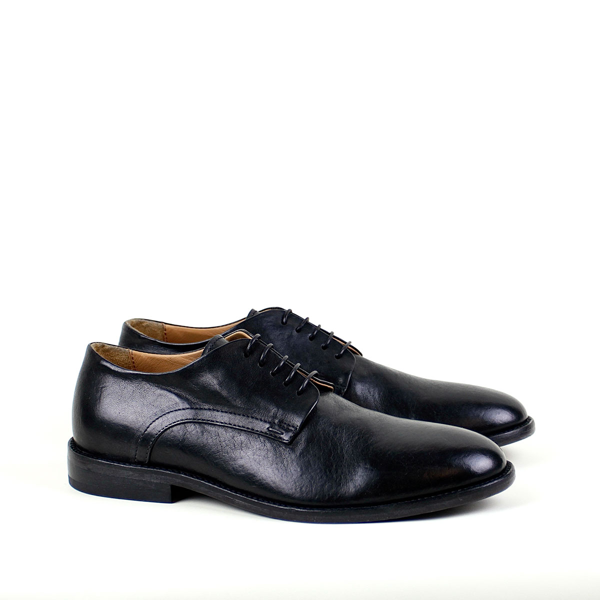 Moma Schnürer schwarz